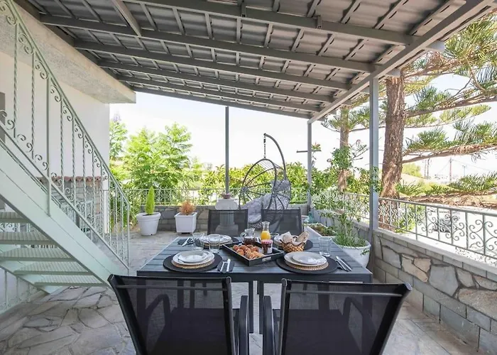 Anthemis Modern & Spacious