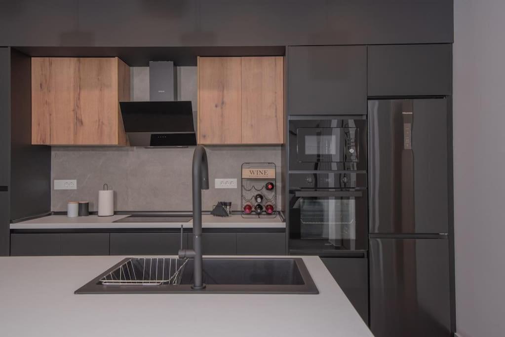 Apartment Anthemis Modern & Spacious *